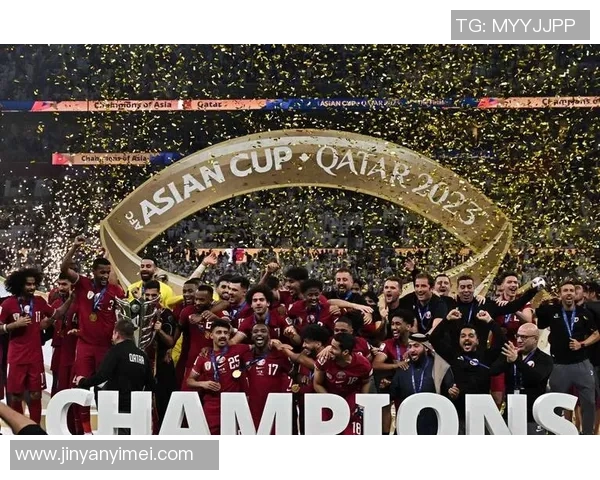 足球西联：探索中国足球新机遇与国际联赛的深度融合之路